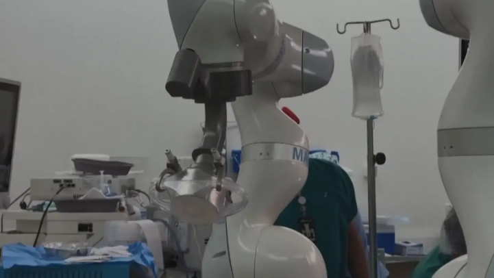 Chile thử nghiệm phẫu thuật kết hợp camera trí tuệ nhân tạo